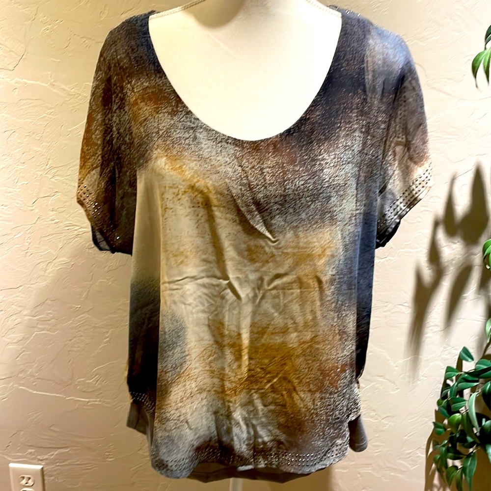 World Unity layered blouse, tank top, with scarf overlay large in gray and beige